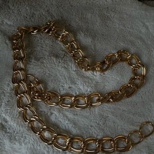 Vintage chunky gold belt